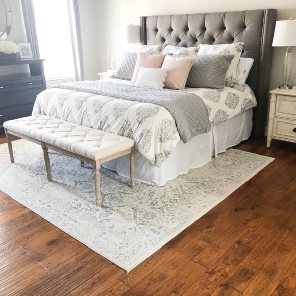 Pottery Barn Other - Pottery Barn Duvet & Assorted Shams